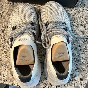 Brand new women’s sneakers